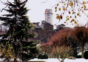 La tour sous la neige au mois de décembre 1997